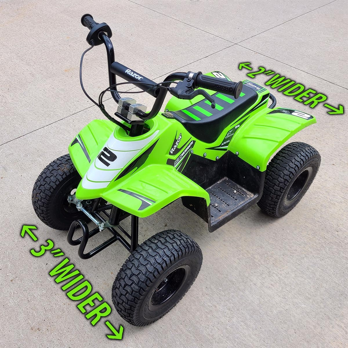 Razor Dirt Quad Wheel Spacer Kit Installed - wide tire